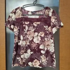 GRADUAL 花柄 半袖 Tシャツ ボルドー エレガントなＴシャツ