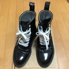 レア！ドクターマーチンパテントレザー8ホールブーツmade in England