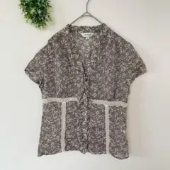 エンスウィート［M］上品ナチュラル◎ポイントレース◎フラワープリントブラウスのサムネイル
