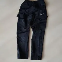 ナイキ　トレーニングパンツ　140　ブラック