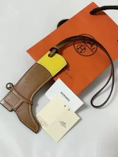 エルメス チャーム 《パドック・ボット》新品 - メルカリ
