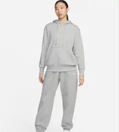 Nike グレー パーカー