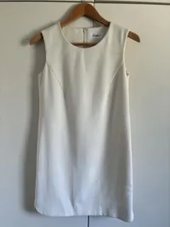 LIMITLESS LUXURY ホワイト ノースリーブ ミニワンピース