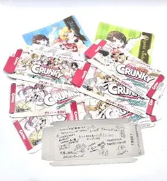 CRUNKYホロホワイトパケ　レア絵柄（サイン入り）と限定クリアファイルセット