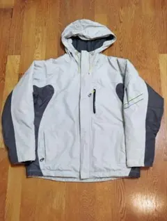 ダイワ AQUOLIA GORE-TEX ウィンタージャケット＆パンツ上下セット ダイワ AQUOLIA GORE-TEX ウィンタージャケット＆パンツ上下セット