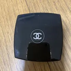 CHANEL アイシャドウパレット 4色