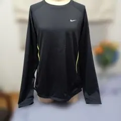 NIKE 長袖カットソー ブラック イエローのサムネイル