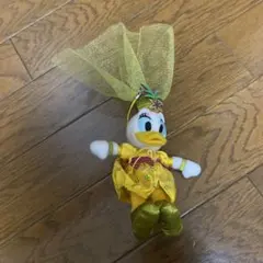 テーブルイズウェイティング デイジー　ぬいぐるみストラップ