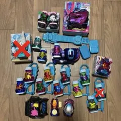 仮面ライダーリバイス　変身ベルト、アイテムセット