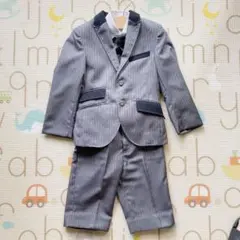 男の子フォーマルスーツ4点セット