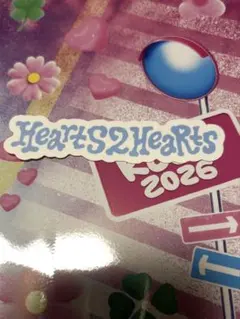 KCON LINEUP STICKER PACK Hearts2Hearts - メルカリ