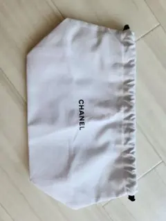 CHANEL付属品ポーチ巾着のサムネイル