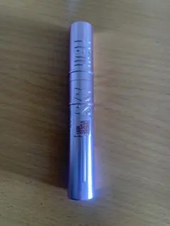 メイベリン スカイハイ あさやけルビー 03