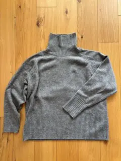 Spick and span カシミヤタートルネックセーター