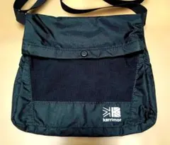 karrimor サコッシュ ショルダーバッグ（色：ブラック）