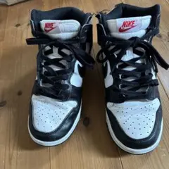 NIKEシューズのサムネイル
