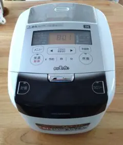 Item thumbnail for item 99631bf5-f45d-4b7d-8e85-c1eee27c956d