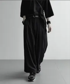 remer ルーズダブルタックワイドパンツ