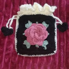 バラ　薔薇　巾着　ハート　フリル　ハンドメイド　編み物　かぎ針編み