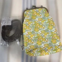 スマホポーチ　ショルダー　ストラップ付き