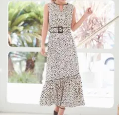 ドット柄ノースリーブロングワンピース