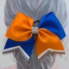 白単色×金ゴールドライン☆チアダンスリボンヘアゴムおひとつ - メルカリ