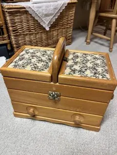 Item thumbnail for item 7a6f6e50-e34c-4f10-b4ed-ffeeab80126f