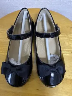 女の子　フォーマルシューズ　黒エナメル　16㎝