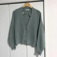 ミントグリーン Vネック カーディガン Fサイズ