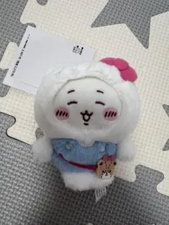 ちいかわ×ハローキティ マスコットホルダー ちいかわ サンリオ　コラボ