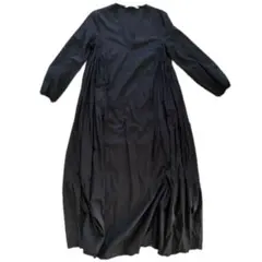 ZARA Vネック　ギャザーワンピース　黒