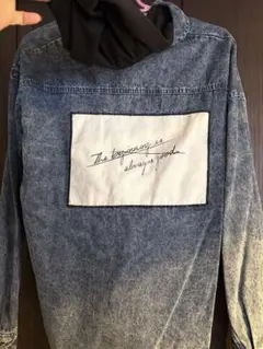 Item thumbnail for item d4cc6d7d-ed7e-4245-a8a3-e7b9926ddfd9