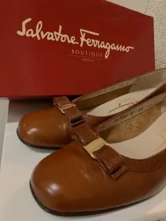フェラガモ パンプス　6 1/2 C ブラウン