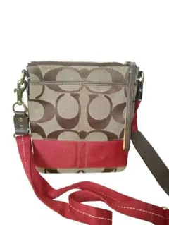 極美品！COACH シグネチャー ショルダーバッグ レッド