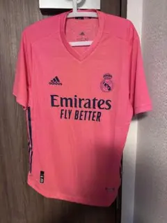 Real Madrid ピンクジャージ adidas