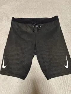 NIKEエアロスイフト ハーフタイツ s