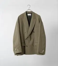 【美品】soerte オーバーサイズ６ボタンアソートブレザー