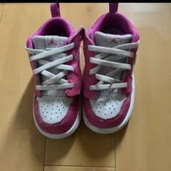 ナイキ キッズスニーカー ジョーダンピンク/ホワイト