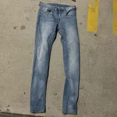 UNIQLO スキニーデニムパンツ ライトブルー