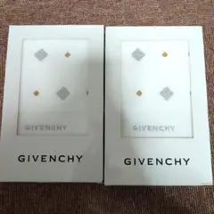 新品　GIVENCHYハンドタオルハンカチ　2枚組セット