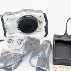 Panasonic LUMIX GF3 WHITE ボディ　レンズ無しのサムネイル