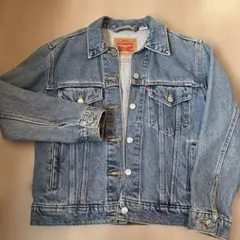 Levi's デニムジャケット　ジージャン
