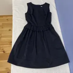 ドレス　ワンピース　黒　ブラック　ノースリーブワンピース　ラボラトリーワーク