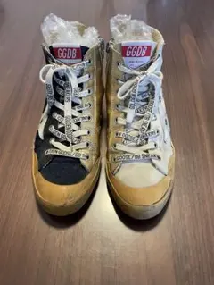 GoldenGoose ✖︎H.R. MARKET ハイカットスニーカー限定モデルのサムネイル