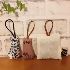 【ハンドメイド】 猫ちゃん柄のラベンダーサシェ　3セット