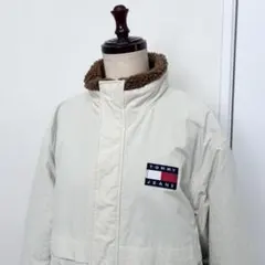 TOMMY JEANS アイボリー ジャンパー アウター レディース メンズ