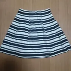 CECIL McBEE ボーダー柄 プリーツスカートのサムネイル