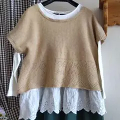 サマンサモスモス　ベージュ ニットベスト