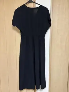 UNIQLO クレープジャージーカシュクールワンピース　M