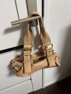 Item thumbnail for item b399dc3d-46a3-467a-ae21-8b273b9dd1c1